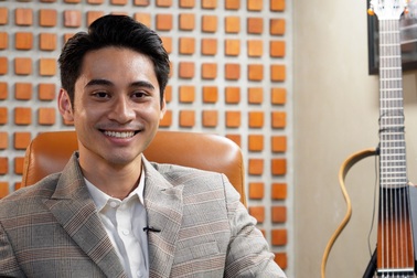 Á vương Tuấn Ngọc: Từng bị gạ gẫm, nói gì khi bị nghi ngờ giới tính?