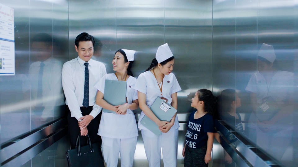 Đạo diễn và nhà sản xuất Nắng 3 tin tưởng sẽ lấy nước mắt của khán giả - 4 Đạo diễn và nhà sản xuất Nắng 3 tin tưởng sẽ lấy nước mắt của khán giả - 4
