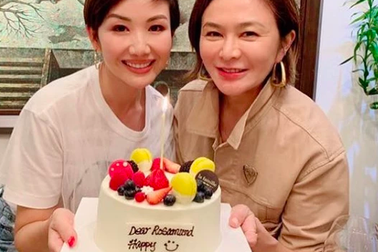 Gương mặt sưng phồng khác lạ của “mỹ nhân vạn người mê” Quan Chi Lâm