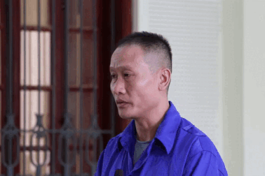 Chồng bị đâm suýt chết, vợ có "hành động lạ" khiến nhiều người sửng sốt