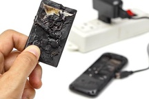 Quảng Bình: Bị bỏng nặng vì vừa dùng điện thoại vừa sạc pin