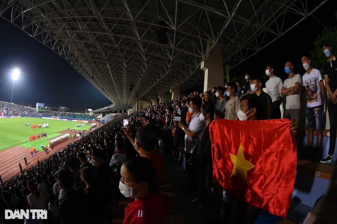 Vé xem U23 Việt Nam ở SEA Games: Thấp nhất là 200.000 đồng - 2 Vé xem U23 Việt Nam ở SEA Games: Thấp nhất là 200.000 đồng - 2