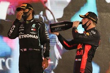 Mùa giải F1 2020 khép lại bằng một chặng đua kém nhiệt