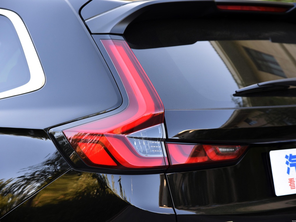 Soi chi tiết Honda CR-V 2023, về Việt Nam sẽ làm khó CX-5 và Tucson - 9 Soi chi tiết Honda CR-V 2023, về Việt Nam sẽ làm khó CX-5 và Tucson - 9