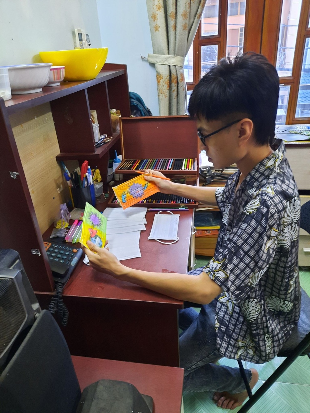 Người trẻ tìm lại đam mê trong những ngày giãn cách - 2 Người trẻ tìm lại đam mê trong những ngày giãn cách - 2