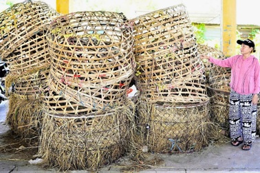 Cảnh lạ mắt tại chợ "bồng heo" nổi tiếng miền Trung