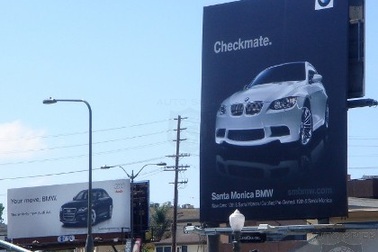 Chuyện các hãng xe gây chiến bằng quảng cáo