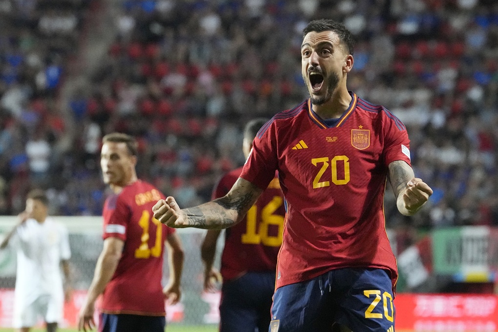 Đánh bại Italy, Tây Ban Nha gặp Croatia ở chung kết Nations League - 2 Đánh bại Italy, Tây Ban Nha gặp Croatia ở chung kết Nations League - 2