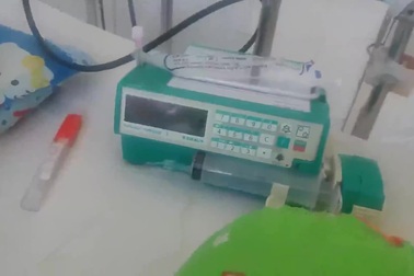 “Cho con về chơi với em, chết cũng được”