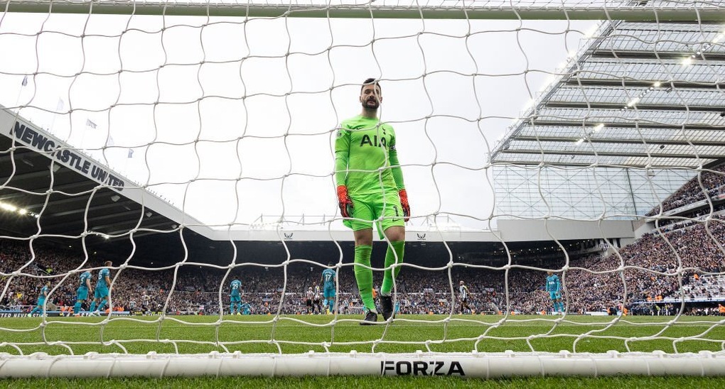 Newcastle thắng hủy diệt 6-1 trước Tottenham - 2 Newcastle thắng hủy diệt 6-1 trước Tottenham - 2