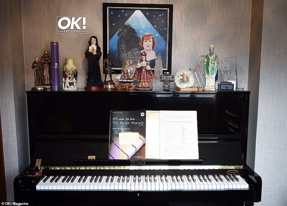 Susan Boyle và lần hiếm hoi khoe ngôi nhà nhỏ ấm cúng - 11 Susan Boyle và lần hiếm hoi khoe ngôi nhà nhỏ ấm cúng - 11