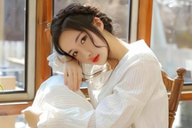 Phụ nữ từng trải trong chuyện yêu sẽ có những đặc điểm này