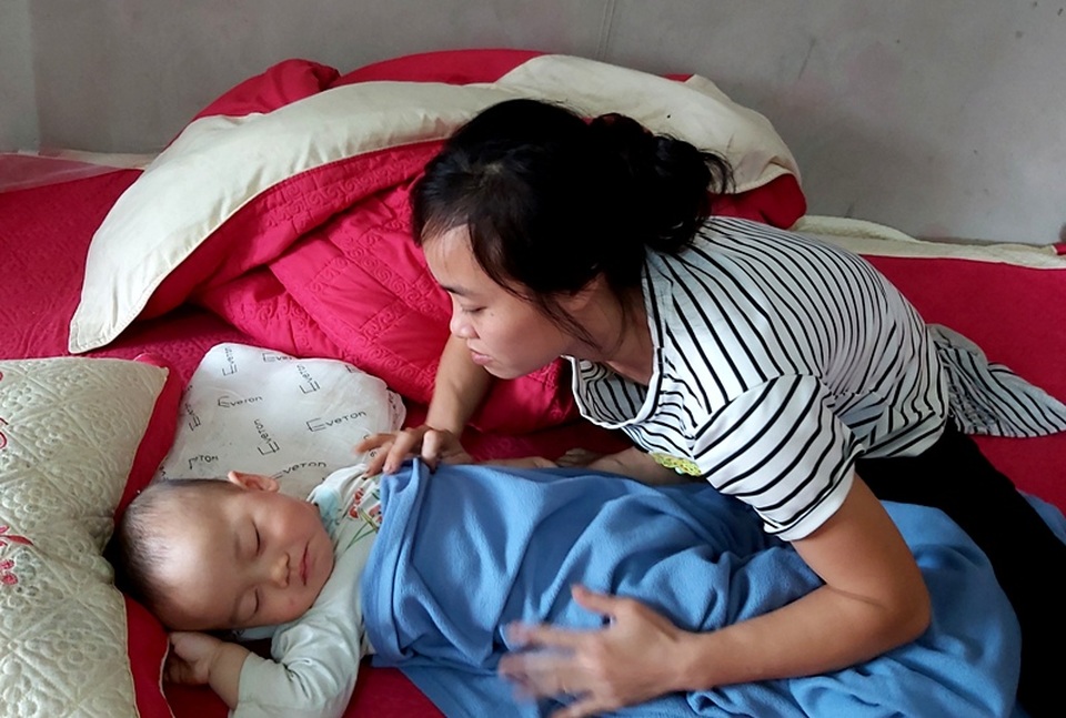 Người vợ trẻ tính bán nhà lo chạy thận cho chồng - 2 Người vợ trẻ tính bán nhà lo chạy thận cho chồng - 2
