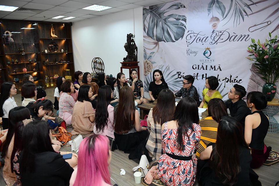 Happy Women Leader Network hội tụ “Giải mã bí mật của hạnh phúc” - 1 Happy Women Leader Network hội tụ “Giải mã bí mật của hạnh phúc” - 1