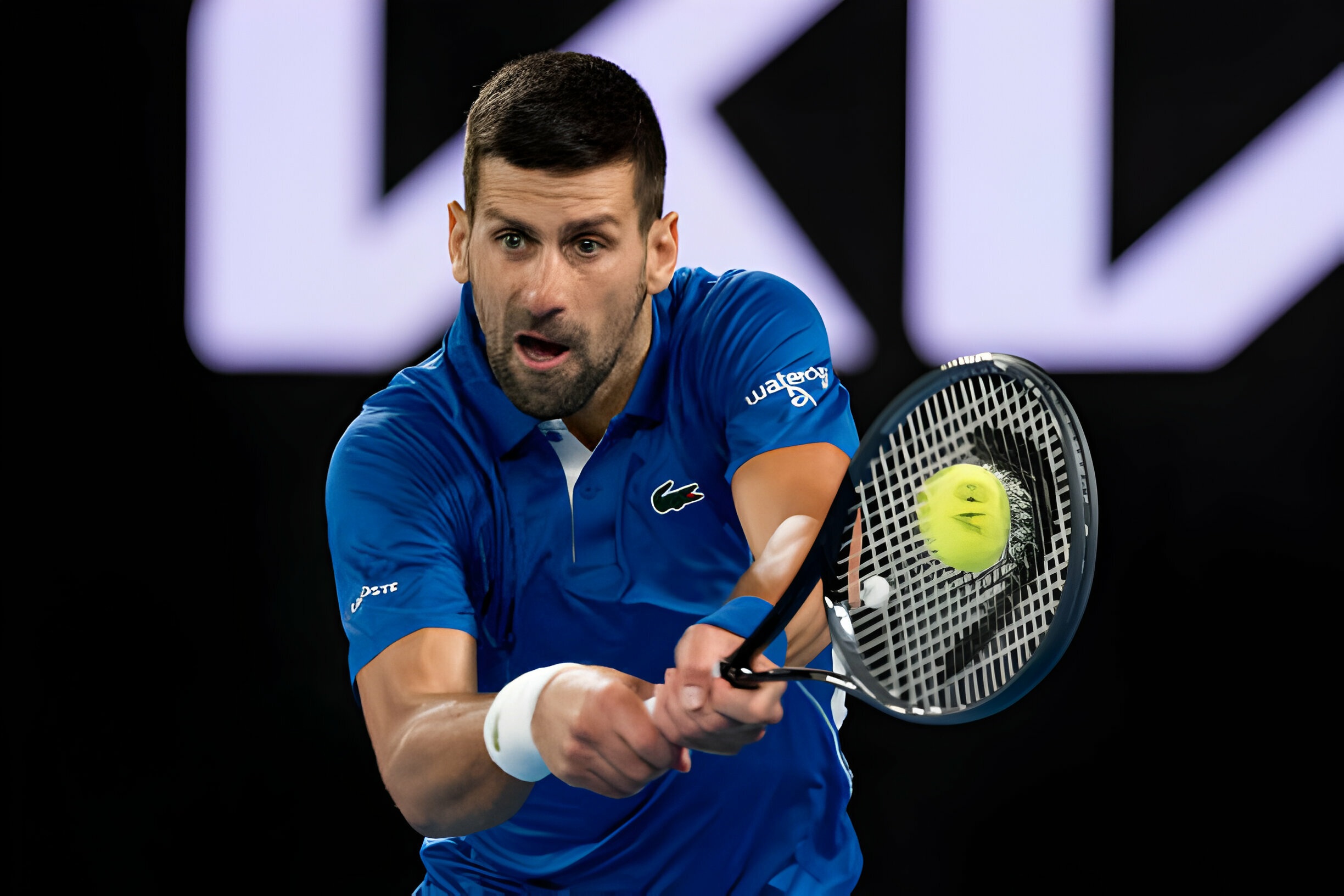 Djoković dosáhl na Australian Open 30. vítězství v řadě - 1. Djokovic chạm mốc 30 chiến thắng liên tiếp tại Australian Open - 1