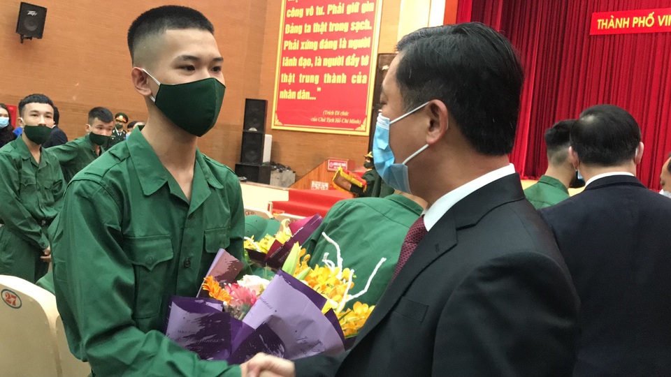 Hơn 4.300 thanh niên được xét nghiệm Covid-19, sẵn sàng lên đường nhập ngũ - 1 Hơn 4.300 thanh niên được xét nghiệm Covid-19, sẵn sàng lên đường nhập ngũ - 1
