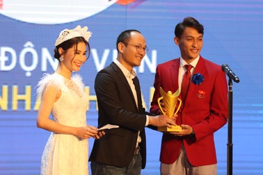 Huy Hoàng, Ánh Viên được tôn vinh tại Cúp Chiến thắng 2019