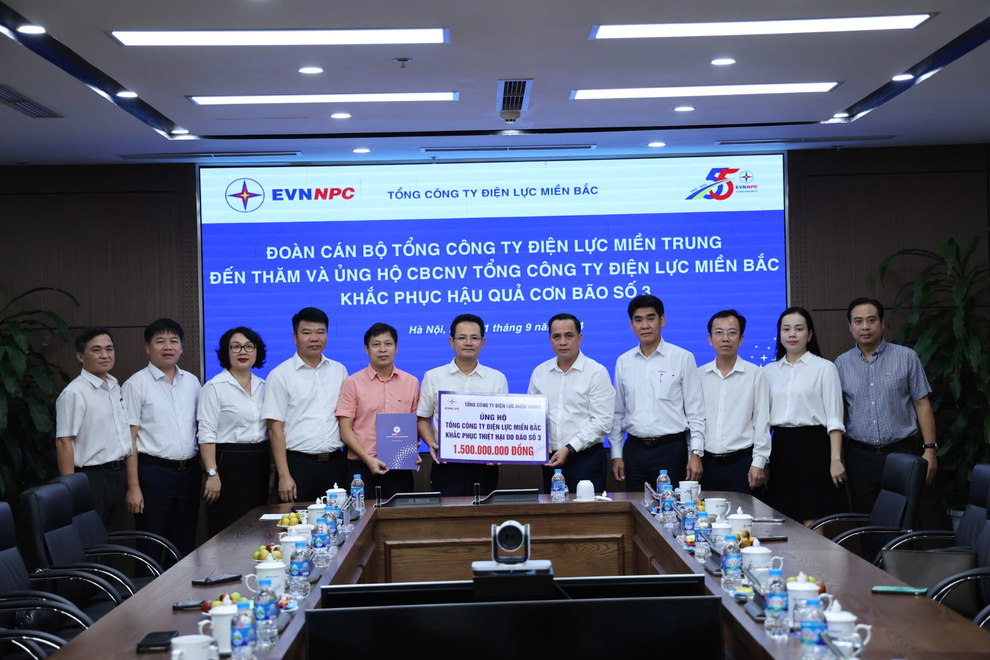 EVNCPC hỗ trợ 2,5 tỷ đồng cho EVNNPC, EVNHANOI và EVNNPT - 5 EVNCPC hỗ trợ 2,5 tỷ đồng cho EVNNPC, EVNHANOI và EVNNPT - 5
