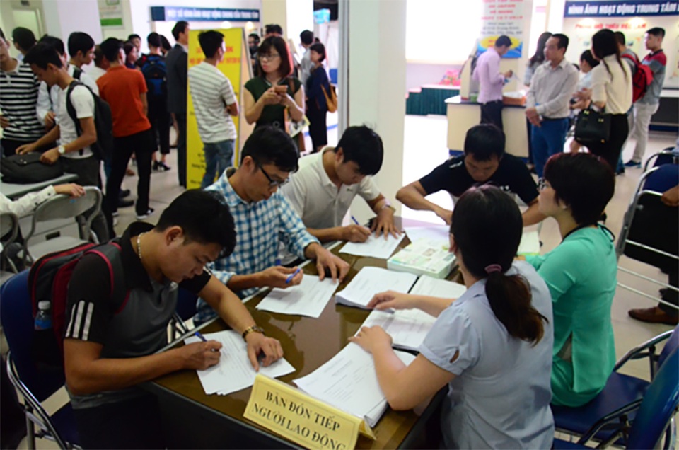 Từ 15/7: Nhiều điểm mới về chính sách bảo hiểm thất nghiệp có hiệu lực - 2 Từ 15/7: Nhiều điểm mới về chính sách bảo hiểm thất nghiệp có hiệu lực - 2