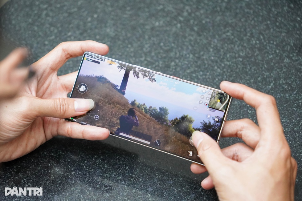 Đánh giá RedMagic 10 Pro: Điện thoại cho game thủ, hạn chế về camera và AI - 8 Đánh giá RedMagic 10 Pro: Điện thoại cho game thủ, hạn chế về camera và AI - 8