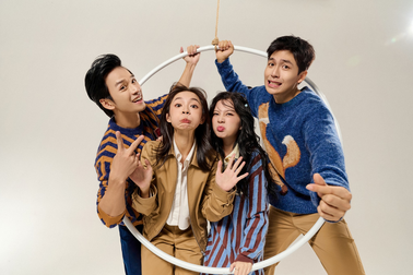 Loạt ảnh không bao giờ lên sóng của 2 cặp đôi phim "Chúng ta của 8 năm sau"