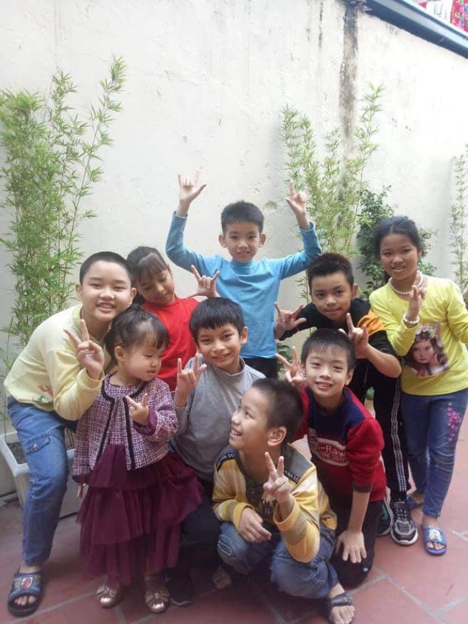 Tâm thư của cựu học sinh khiếm thính gửi các thầy cô năm xưa - 2 Tâm thư của cựu học sinh khiếm thính gửi các thầy cô năm xưa - 2