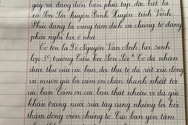 Xúc động những bức thư từ tâm dịch Sơn Lôi hồi âm học sinh Hà Nội