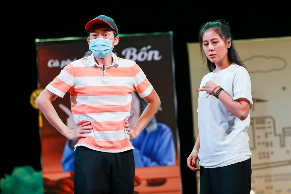 TPHCM: Sân khấu kịch lại đóng cửa, dời lịch diễn vì dịch Covid-19 - 3 TPHCM: Sân khấu kịch lại đóng cửa, dời lịch diễn vì dịch Covid-19 - 3