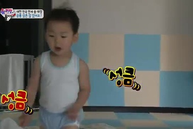 Sức ảnh hưởng "kinh khủng" của 3 nhóc tỳ sở hữu triệu fans