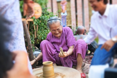 Khánh thành công viên đất nung Thanh Hà