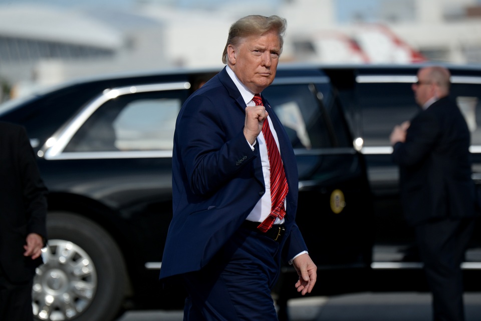 Xe quái thú, chuyên cơ của ông Trump xuất hiện tại thánh địa xe đua - 12 Xe quái thú, chuyên cơ của ông Trump xuất hiện tại thánh địa xe đua - 12