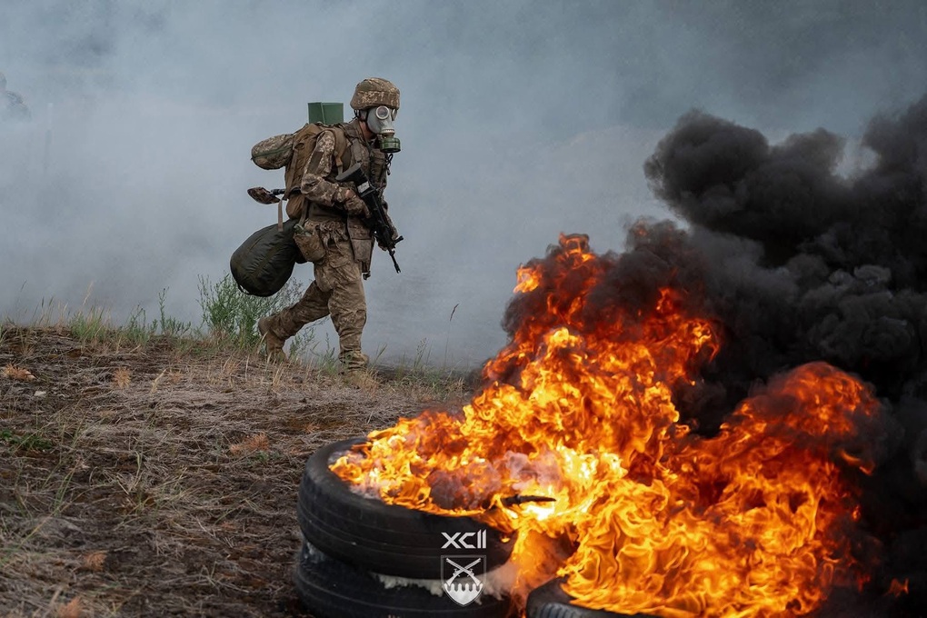 Thế thiệt đơn, thiệt kép buộc Ukraine phải rút khỏi 5 vùng ở Zaporizhia - 1 Thế thiệt đơn, thiệt kép buộc Ukraine phải rút khỏi 5 vùng ở Zaporizhia - 1