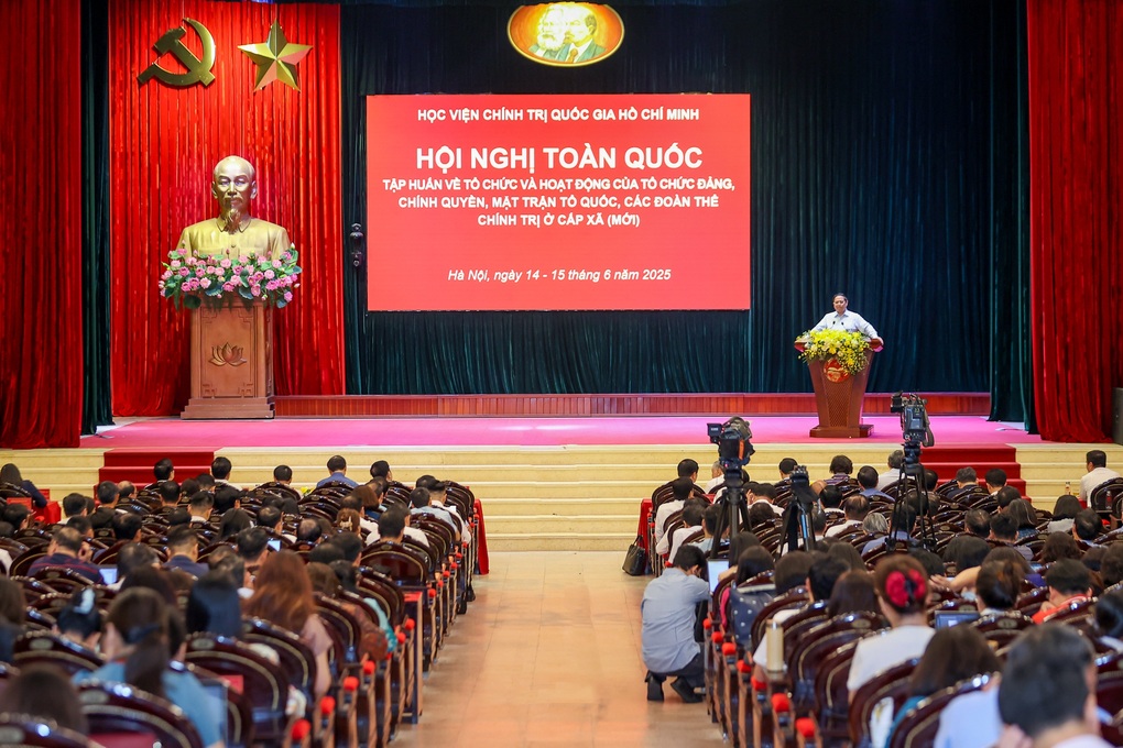 Thủ tướng: 63 hay 34 tỉnh, thành cũng là quê hương, đất nước - 2 Thủ tướng: 63 hay 34 tỉnh, thành cũng là quê hương, đất nước - 2