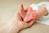 Manh mối phát hiện vụ án mua bán trẻ em trước Bệnh viện Từ Dũ