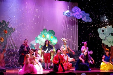 Kịch thiếu nhi cũng "ăn xổi ở thì"