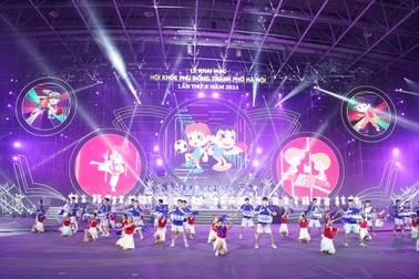 Lễ khai mạc Hội khỏe Phù Đổng TP Hà Nội lần thứ X rực rỡ sắc màu