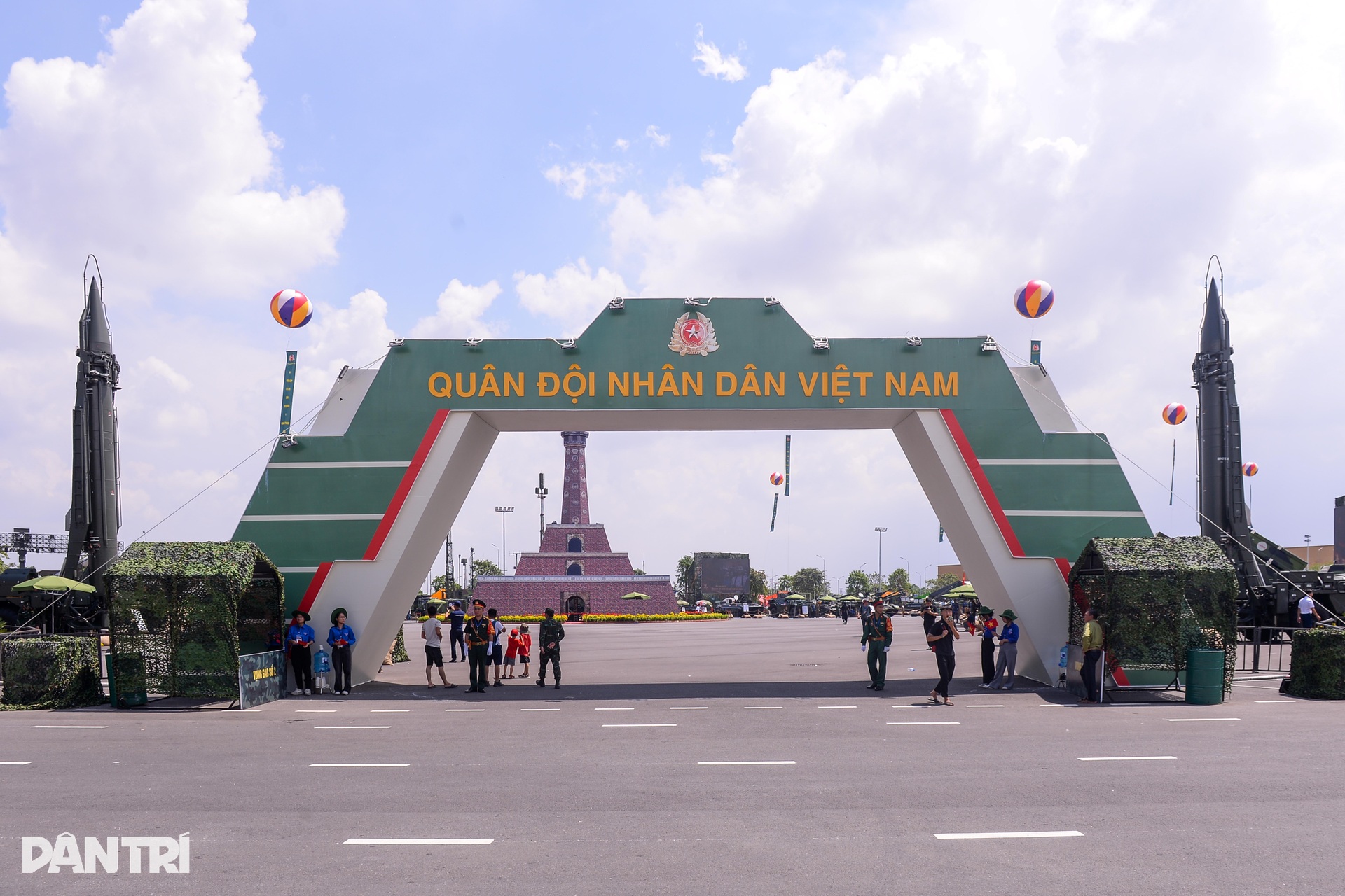 Khám phá xe pháo tự hành 152mm do Việt Nam nghiên cứu, hiện đại hóa - 1