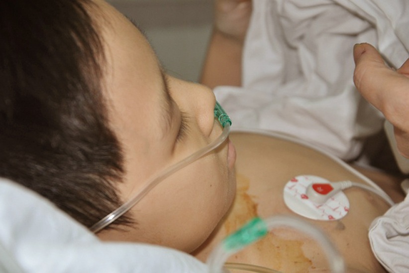 Cuộc sống bất ngờ của cậu bé ghép tim nhỏ tuổi nhất Việt Nam - 2 Cuộc sống bất ngờ của cậu bé ghép tim nhỏ tuổi nhất Việt Nam - 2