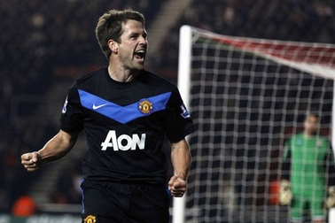 Chelsea phải đá lại, MU nhọc nhằn đi tiếp