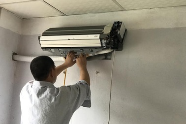 Vốn 0 đồng, thợ điều hòa "buôn nước bọt" kiếm 80 triệu đồng/tháng