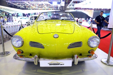 Những hình ảnh "cứu vớt" một triển lãm xe