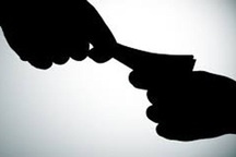 Lập zalo giả gái, dùng ảnh "nóng" tống tiền 16 chàng trai