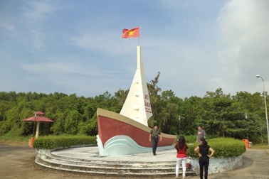 Du xuân về đất mũi Cà Mau