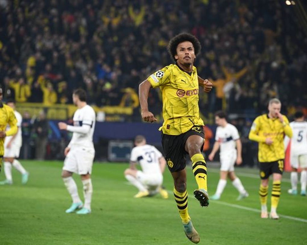PSG giành vé đi tiếp kịch tính, Newcastle bị đẩy xuống cuối bảng tử thần - 1 PSG giành vé đi tiếp kịch tính, Newcastle bị đẩy xuống cuối bảng tử thần - 1