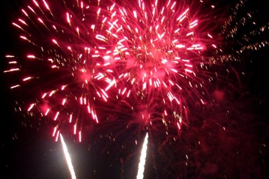 Bạc Liêu bắn pháo hoa đón giao thừa sớm 1 giờ