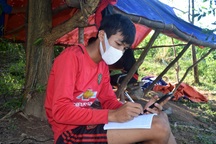 Gian nan theo đuổi "con chữ online" giữa đại ngàn Trường Sơn