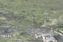 Pháo binh Ukraine tập kích, bắn cháy xe bọc thép Nga