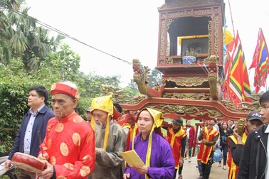 Độc đáo Lễ hội rước Sắc phong vua Hàm Nghi