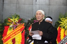 Gia đình cụ Hoàng Thị Minh Hồ hiến tặng toàn bộ tiền phúng viếng