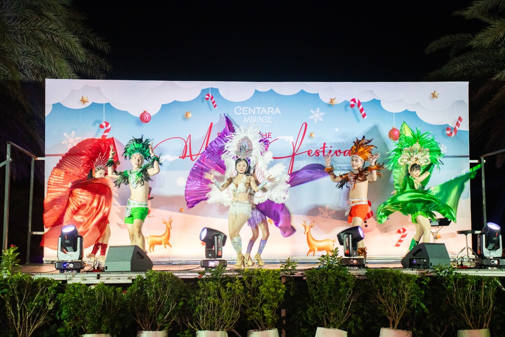 Đón Giáng sinh và năm mới với những trải nghiệm ấn tượng tại Centara Mirage Resort Mũi Né - 2 Đón Giáng sinh và năm mới với những trải nghiệm ấn tượng tại Centara Mirage Resort Mũi Né - 2